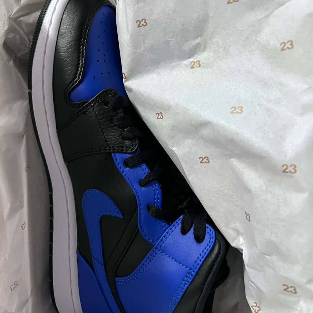 Retro 1 9.5 brand new
